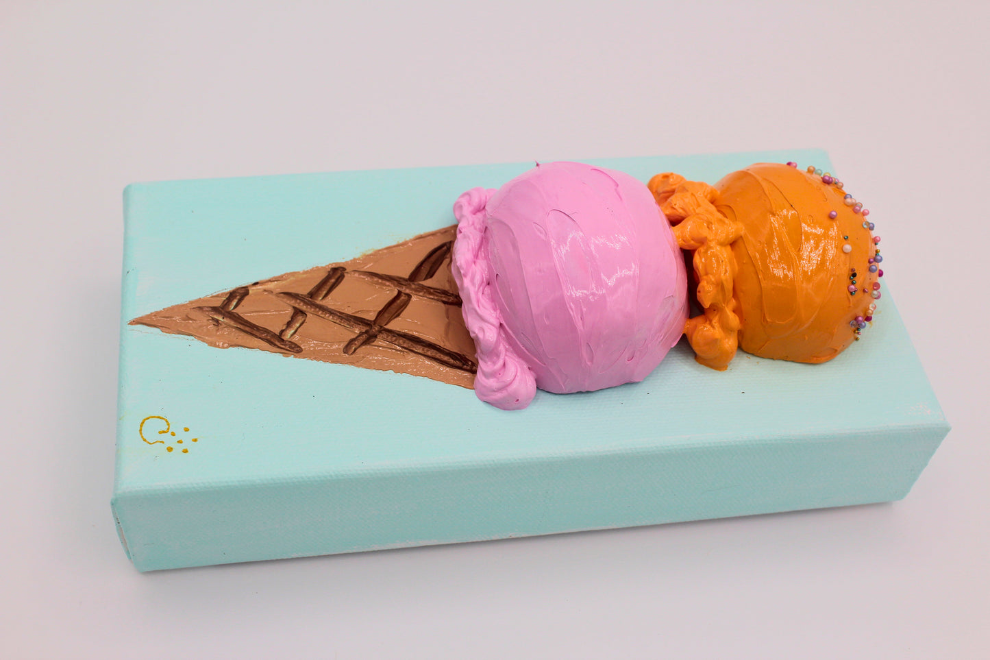 Two Scoop Ice Cream - Strawberry and Orange