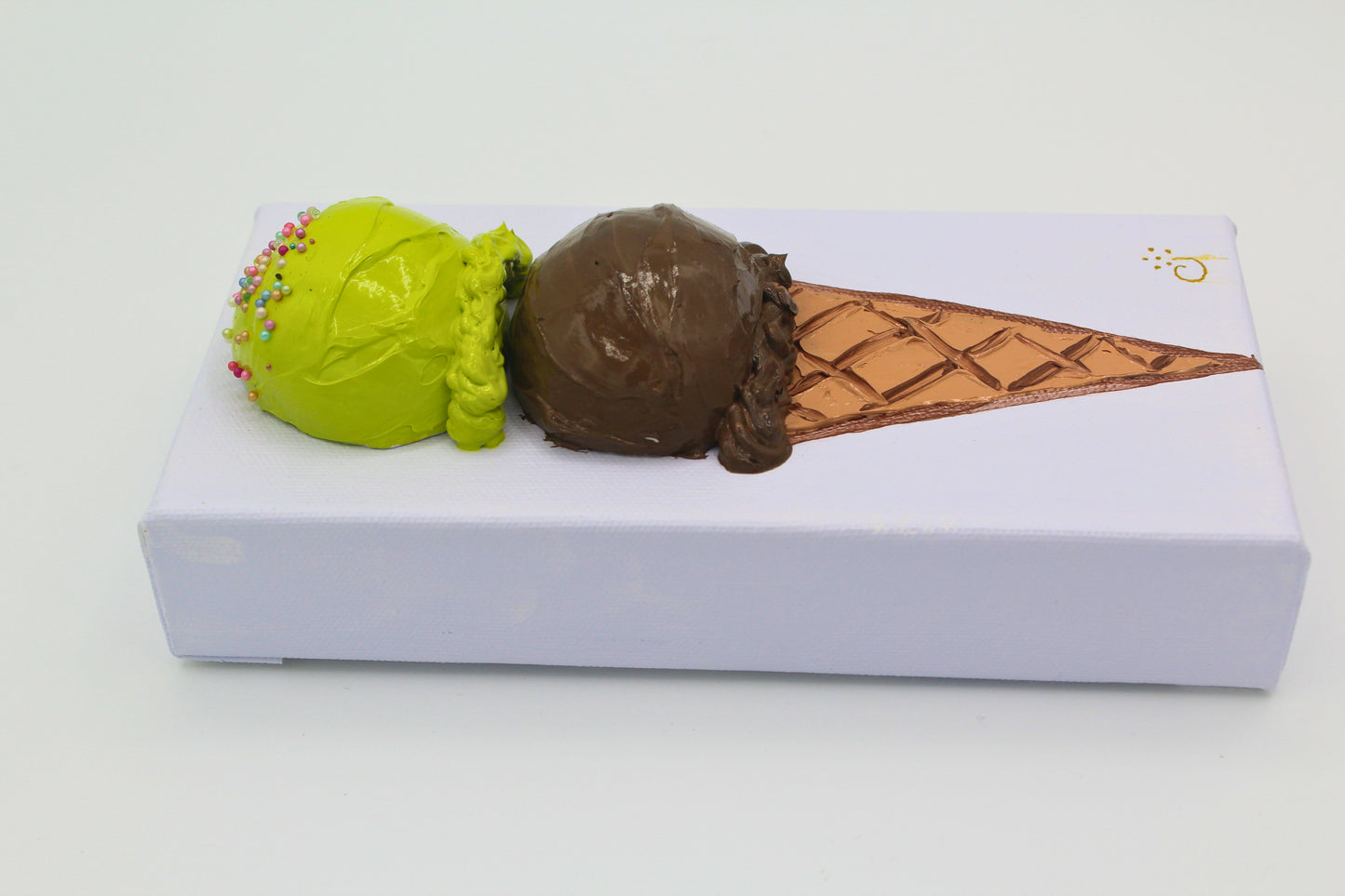 Double Scoop Ice Cream - Chocolate and Lime